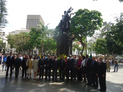 Ofrenda floral Dìa Mundial de Àfrica